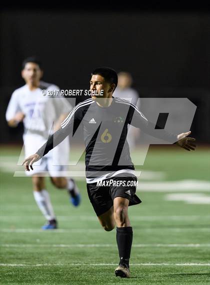 Thumbnail 2 in Le Grand vs. Cristo Rey (CIF SJS D7 Final) photogallery.