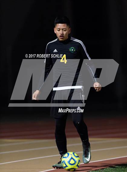 Thumbnail 3 in Le Grand vs. Cristo Rey (CIF SJS D7 Final) photogallery.