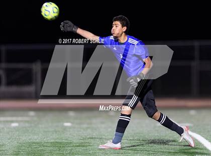 Thumbnail 2 in Le Grand vs. Cristo Rey (CIF SJS D7 Final) photogallery.