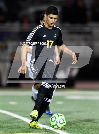 Thumbnail 1 in Le Grand vs. Cristo Rey (CIF SJS D7 Final) photogallery.
