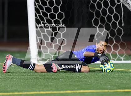 Thumbnail 2 in Le Grand vs. Cristo Rey (CIF SJS D7 Final) photogallery.