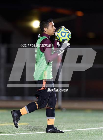 Thumbnail 1 in Le Grand vs. Cristo Rey (CIF SJS D7 Final) photogallery.