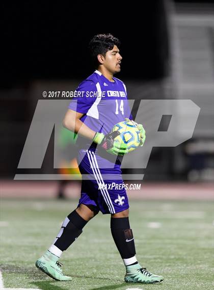 Thumbnail 3 in Le Grand vs. Cristo Rey (CIF SJS D7 Final) photogallery.