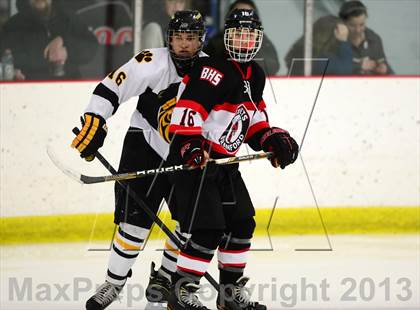 Thumbnail 1 in Branford @ Daniel Hand photogallery.