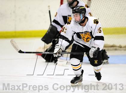 Thumbnail 1 in Branford @ Daniel Hand photogallery.