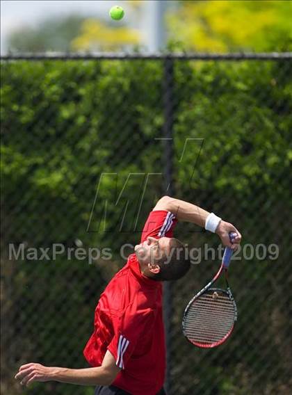 Thumbnail 1 in NYSPHSAA Boys Tennis Championships photogallery.