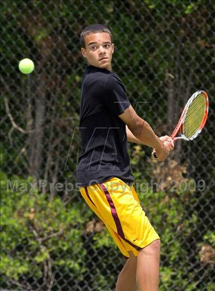 Thumbnail 2 in NYSPHSAA Boys Tennis Championships photogallery.