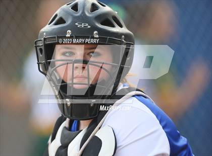 Thumbnail 1 in Blackhawk @ Ellwood City photogallery.