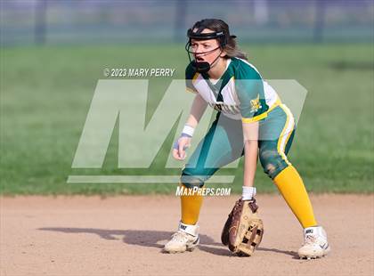 Thumbnail 3 in Blackhawk @ Ellwood City photogallery.