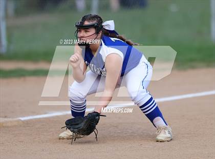 Thumbnail 1 in Blackhawk @ Ellwood City photogallery.