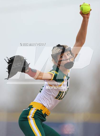 Thumbnail 1 in Blackhawk @ Ellwood City photogallery.