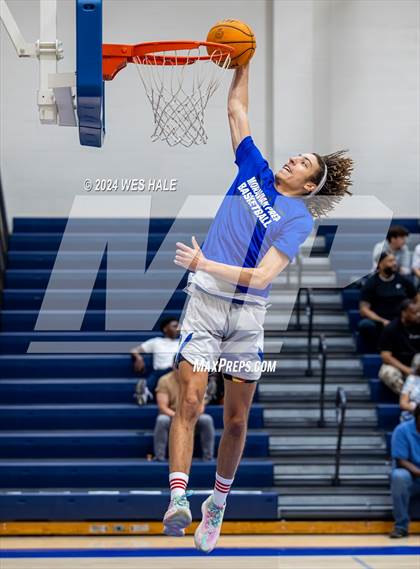 Thumbnail 2 in Moravian Prep vs. Columbus (Mid-South Basketball Classic) photogallery.