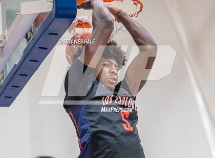Thumbnail 3 in Moravian Prep vs. Columbus (Mid-South Basketball Classic) photogallery.