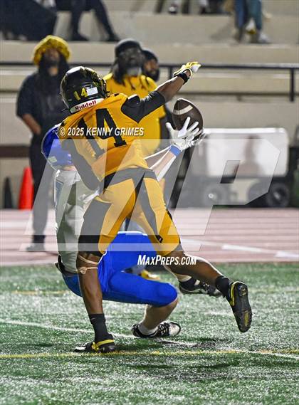 Thumbnail 3 in Lithonia vs. Centennial (GHSA AAAA 2nd Round) photogallery.