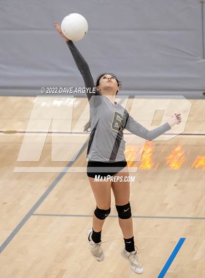 Thumbnail 2 in Dixie vs. Bonneville (Rocky Mountain Champions Classic) photogallery.