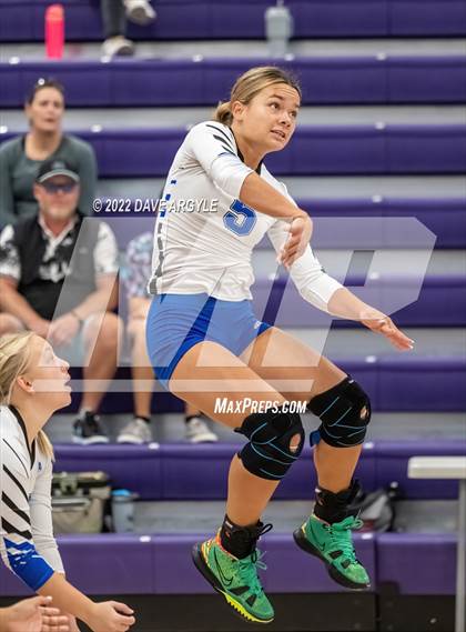 Thumbnail 3 in Dixie vs. Bonneville (Rocky Mountain Champions Classic) photogallery.