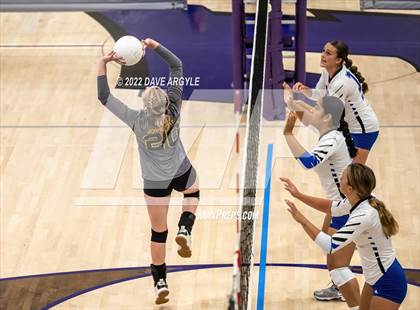 Thumbnail 2 in Dixie vs. Bonneville (Rocky Mountain Champions Classic) photogallery.
