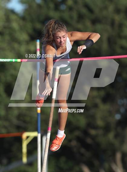 Thumbnail 3 in CIF State Track and Field Championship (Girls Pole Vault) photogallery.