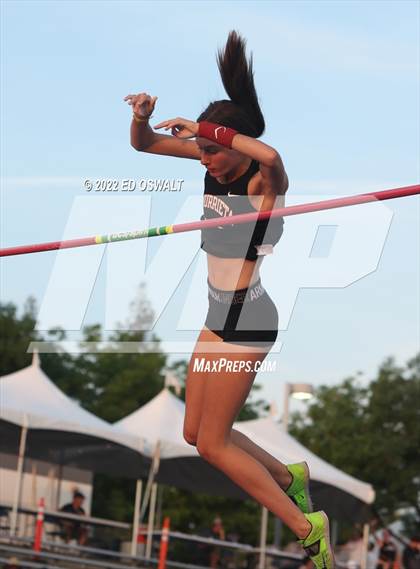 Thumbnail 2 in CIF State Track and Field Championship (Girls Pole Vault) photogallery.