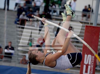 Thumbnail 2 in CIF State Track and Field Championship (Girls Pole Vault) photogallery.