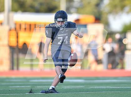 Thumbnail 3 in Cedar Park @ Vandegrift Silver photogallery.