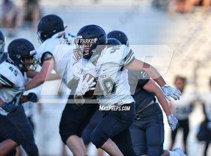 Thumbnail 3 in Cedar Park @ Vandegrift Silver photogallery.