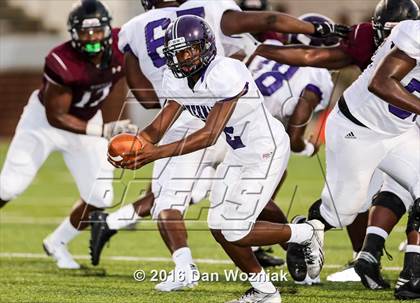 Thumbnail 1 in Everman @ Mansfield Timberview photogallery.