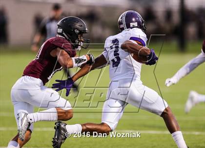 Thumbnail 3 in Everman @ Mansfield Timberview photogallery.