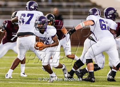 Thumbnail 3 in Everman @ Mansfield Timberview photogallery.
