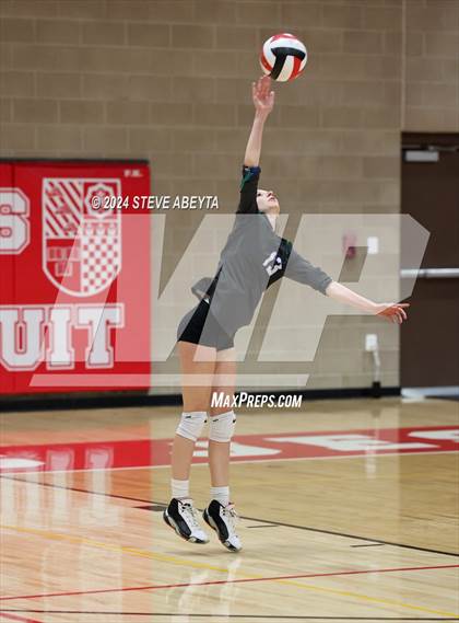 Thumbnail 2 in Doherty @ Regis Jesuit photogallery.