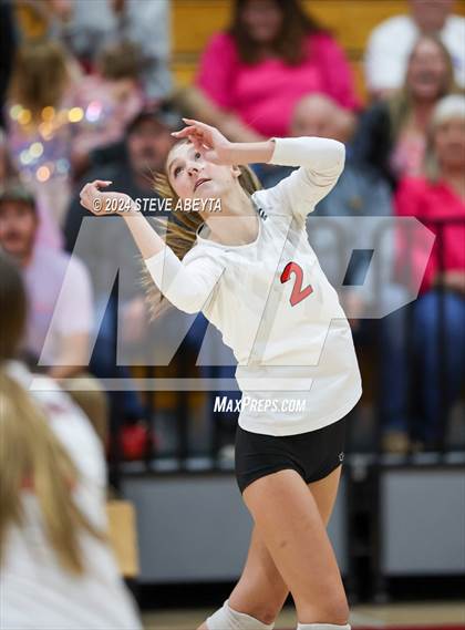 Thumbnail 2 in Doherty @ Regis Jesuit photogallery.