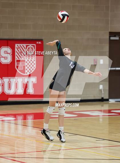 Thumbnail 1 in Doherty @ Regis Jesuit photogallery.