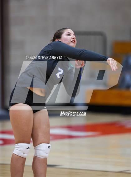 Thumbnail 3 in Doherty @ Regis Jesuit photogallery.