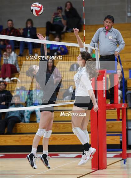 Thumbnail 1 in Doherty @ Regis Jesuit photogallery.