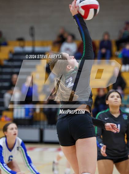 Thumbnail 1 in Doherty @ Regis Jesuit photogallery.