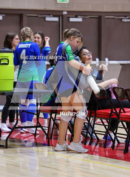 Thumbnail 2 in Doherty @ Regis Jesuit photogallery.