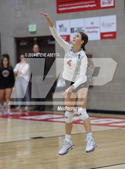 Thumbnail 2 in Doherty @ Regis Jesuit photogallery.
