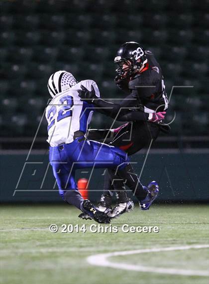 Thumbnail 3 in Haverling vs. Le Roy (Section 5 Class C Final) photogallery.