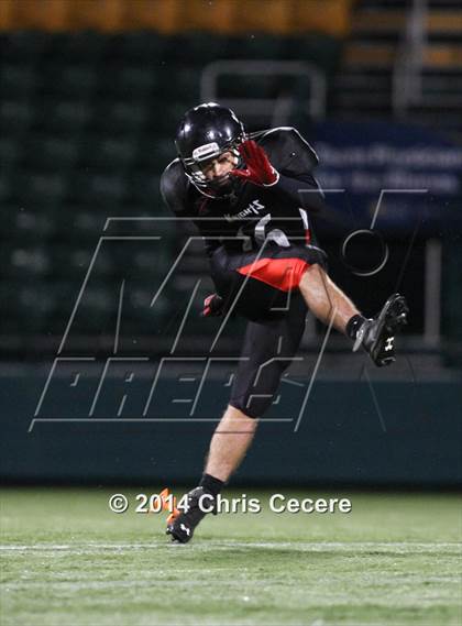 Thumbnail 3 in Haverling vs. Le Roy (Section 5 Class C Final) photogallery.