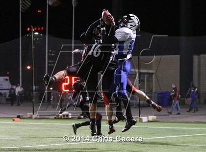 Thumbnail 2 in Haverling vs. Le Roy (Section 5 Class C Final) photogallery.