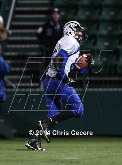 Thumbnail 3 in Haverling vs. Le Roy (Section 5 Class C Final) photogallery.