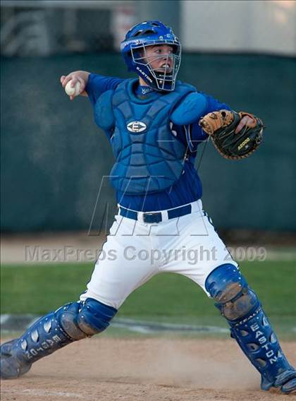 Thumbnail 2 in Elk Grove vs. Bingham (Lions Tournament) photogallery.