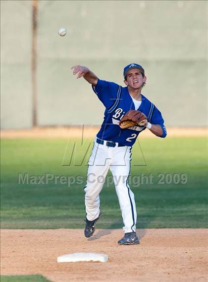 Thumbnail 2 in Elk Grove vs. Bingham (Lions Tournament) photogallery.