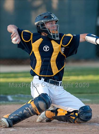 Thumbnail 3 in Elk Grove vs. Bingham (Lions Tournament) photogallery.