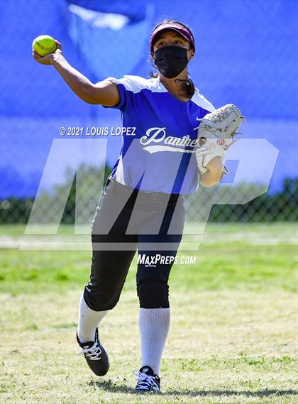 Thumbnail 2 in Diamond Ranch @ Ayala photogallery.