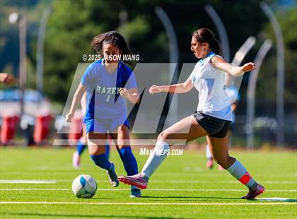 Thumbnail 1 in Spanaway Lake @ Hazen photogallery.