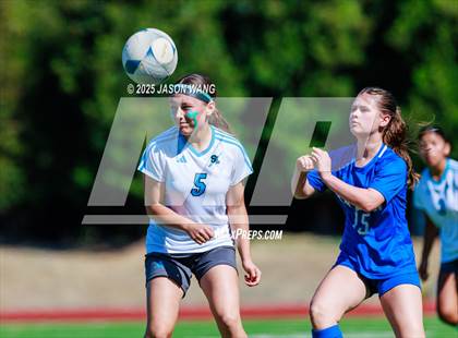 Thumbnail 2 in Spanaway Lake @ Hazen photogallery.