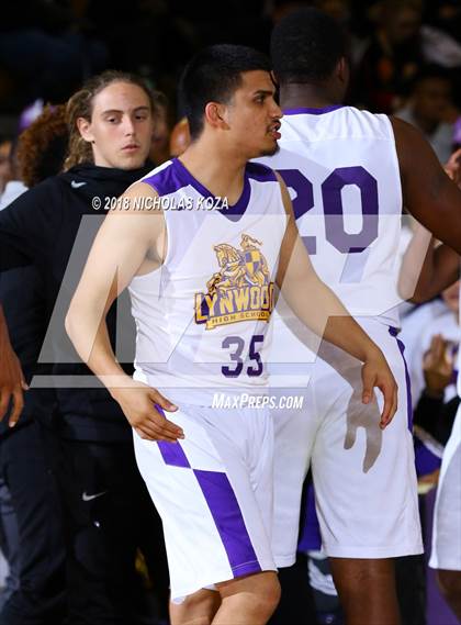 Thumbnail 3 in Lynwood vs. Dominguez photogallery.