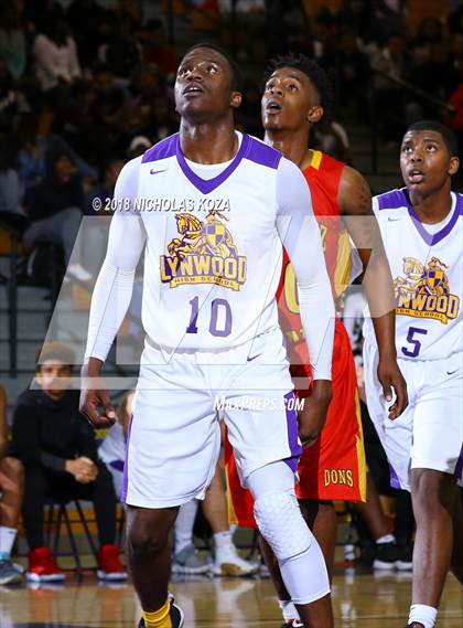 Thumbnail 3 in Lynwood vs. Dominguez photogallery.