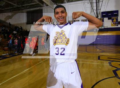 Thumbnail 3 in Lynwood vs. Dominguez photogallery.